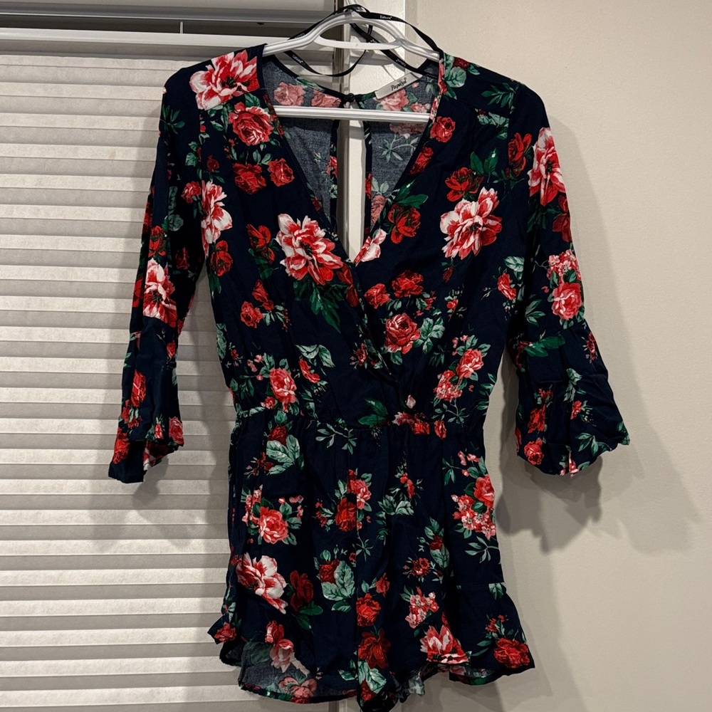 Papaya Blue Floral Patterned Garment